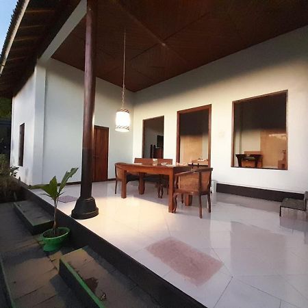 Sasak Lebung Home 셍기기 외부 사진