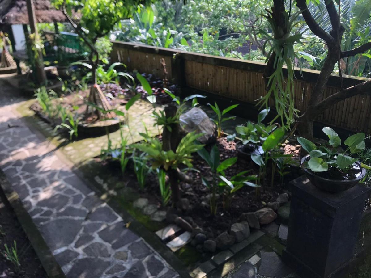 Sasak Lebung Home 셍기기 외부 사진